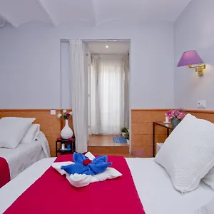 Barcelona City Rooms 2*, Barcelona España